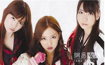 Ҧ���˿�͸���۾���Ƶ�����հ�������þ�����д�� �᳡��Ȫˮ35Ԫһƿ...